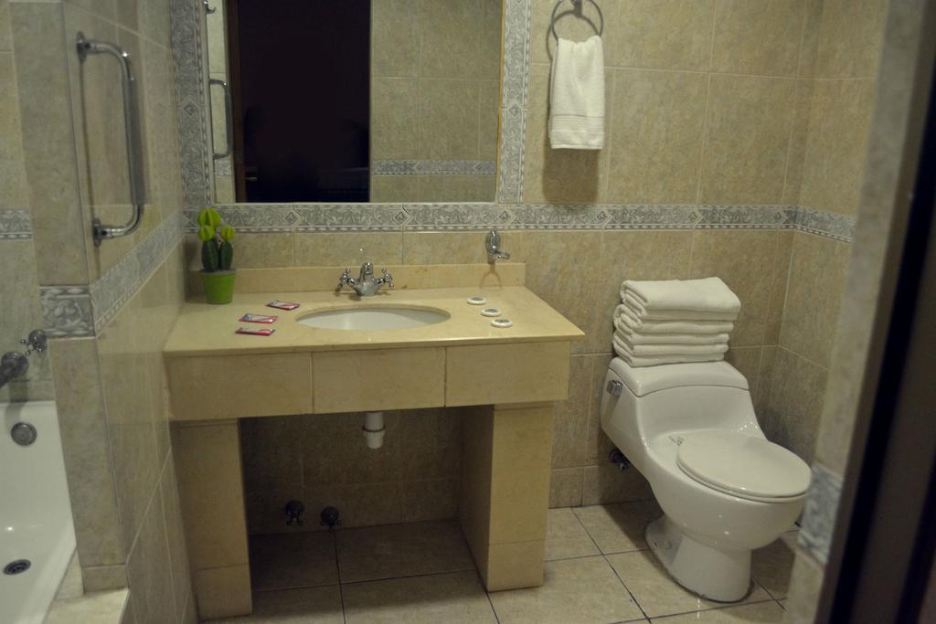 Hotel Costa Pacifico Arica Phòng bức ảnh